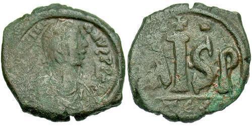  Nummus Byzantine Empire (330-1453) Bronze Justinian I (482-565)