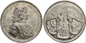 SCHWEDEN Karl XI. 1660-1697. Zinnmedaille 1687. Auf seinen Besuch in der Silbergrube von Sala. Stempel von A. Karlsteen. Geharnischtes Brustbild nach rechts. Rv. Grubenaufriss mit Ansicht von Ber ...