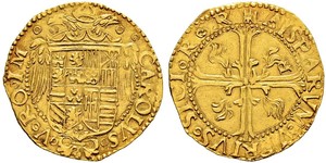 ITALIA Napoli / Sicilia Carlo V. 1516-1556. Scudo d'oro con la R nel secondo quadrato. 3.40 g. MIR 132/2. Fr. 835. Rarissimo. qFdc. Varietà mancante nel Pannuti Riccio, la più rara variante di qu ...
